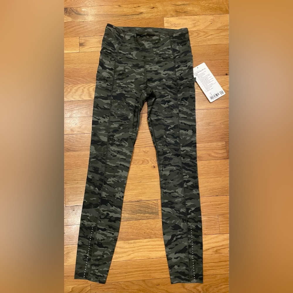 Lululemon Fast and Free HR Camouflage 7/8 Tight